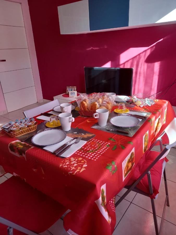 Affittacamere Appartamento Colorato Ferrare Extérieur photo