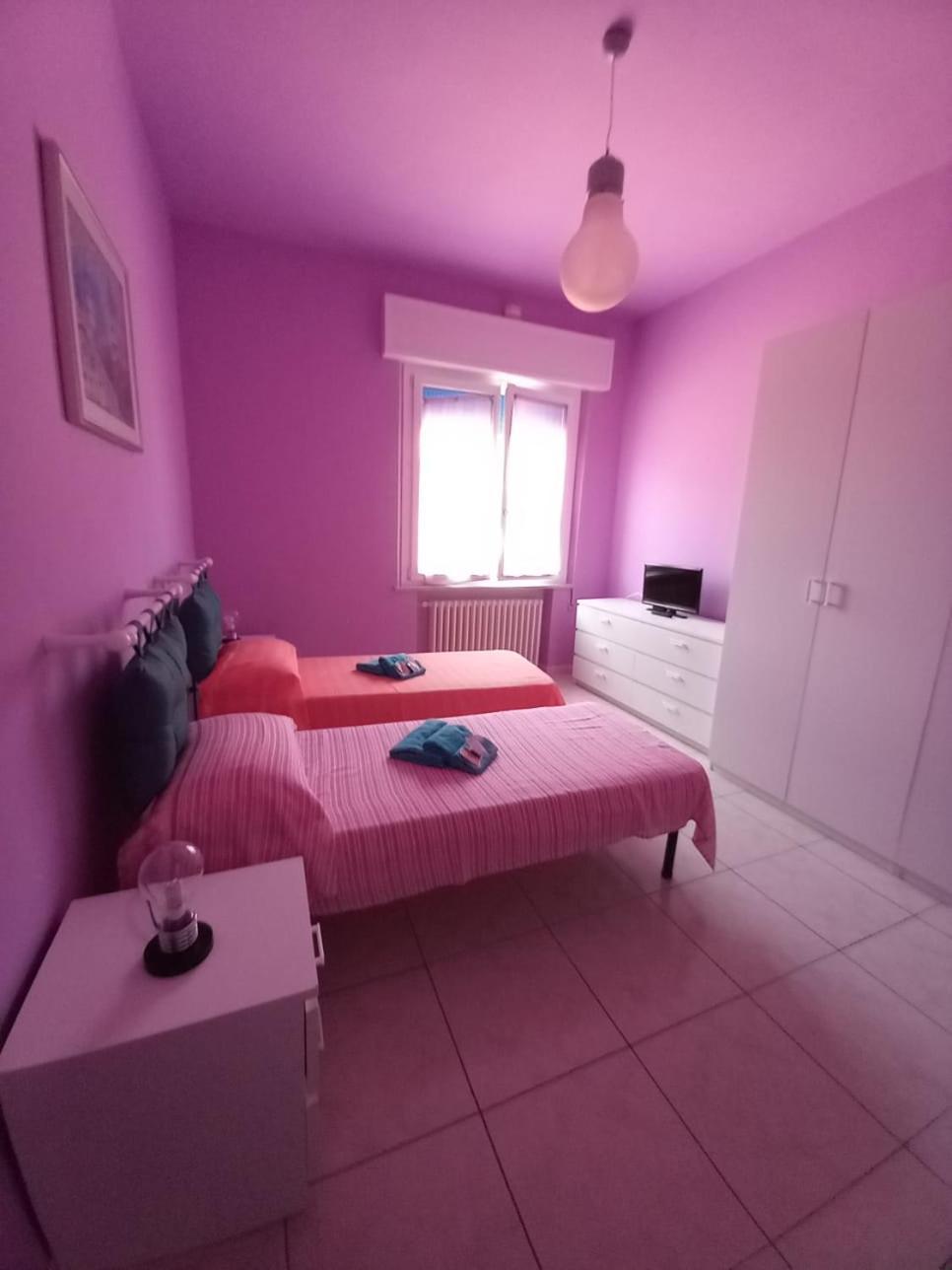 Affittacamere Appartamento Colorato Ferrare Extérieur photo